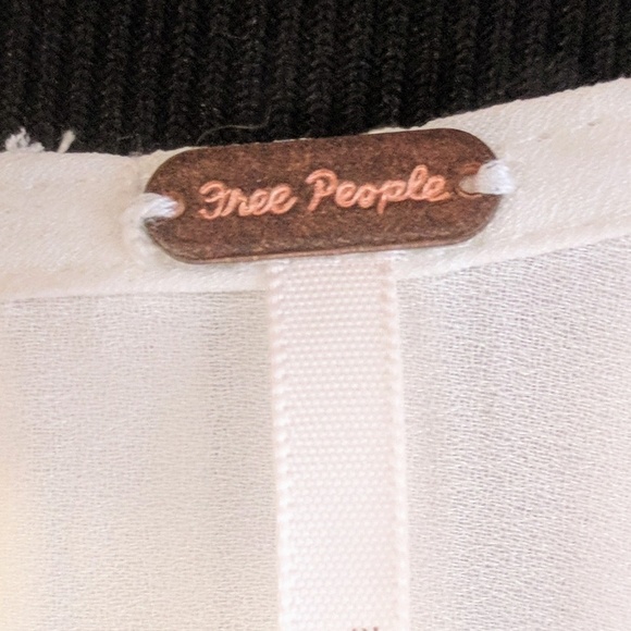 Free People Boho Slit Back Bell Sleeve Peplum Top - Picture 8 of 8